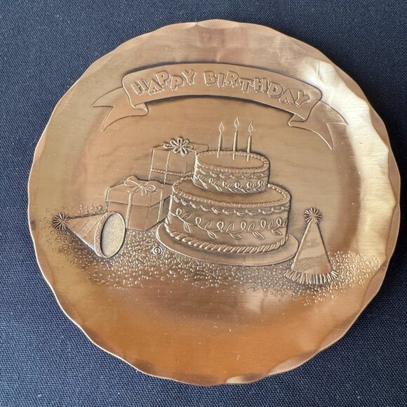 NWOT Wendell August Forge Handmade Bronze "Happy Birthday" 4.5" Coaster - Picture 2 of 4